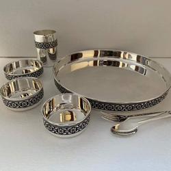 Silver dinner set for unisex