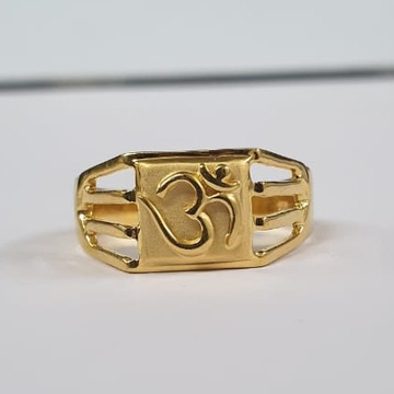 22Kt Yellow Gold Chivalrous Om Ring For Men