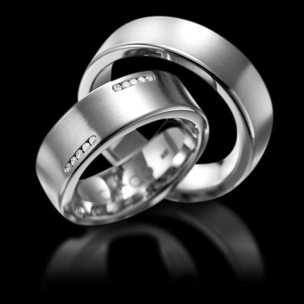 950 platinum amias band couple ring