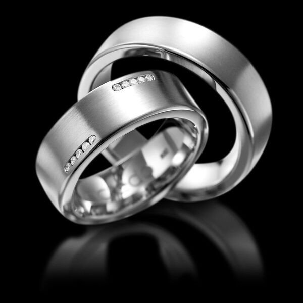 950 platinum amias band couple ring