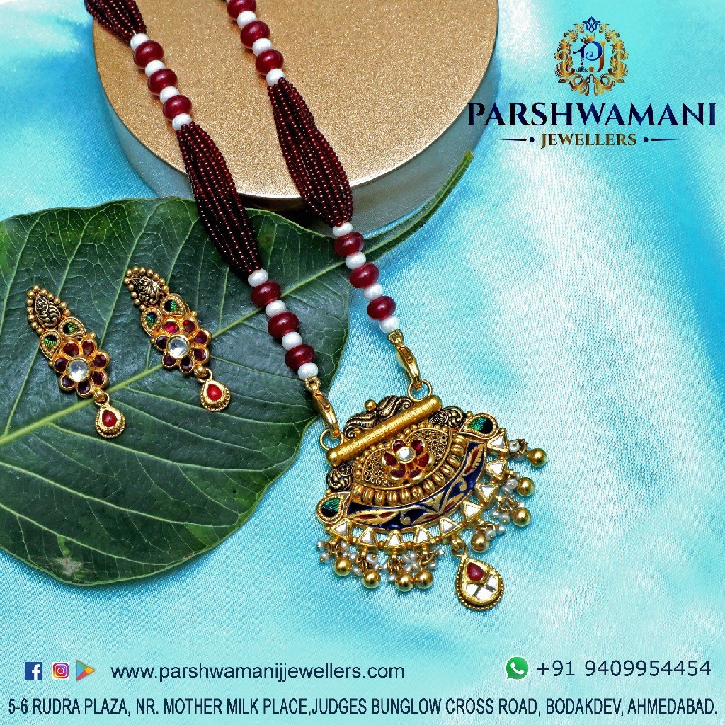 22 ct Gold  Coloring kundan Jali design light oxidised Antique pendent set With Marun Mala for Women