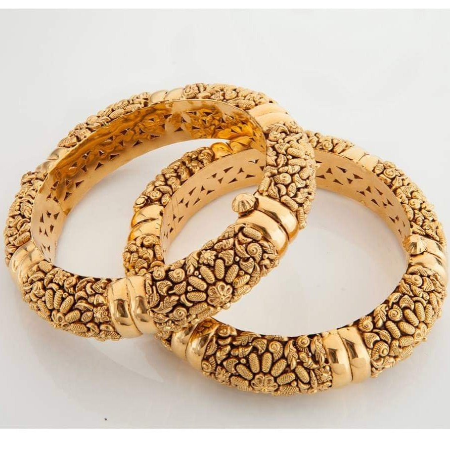 22KT yellow Gold Antique Oxides 2 Piece Bangles For Bride