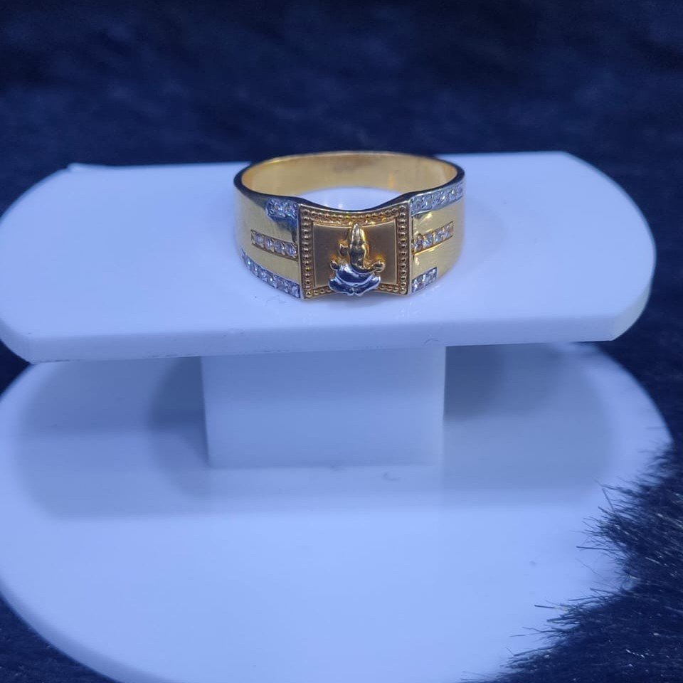 22KT/916 Yellow Gold Sparkle Cz Ganpati Ring For Men