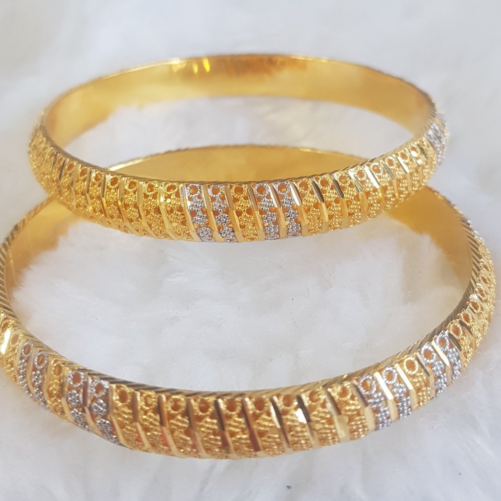 22KT Gold culkuti Bangles